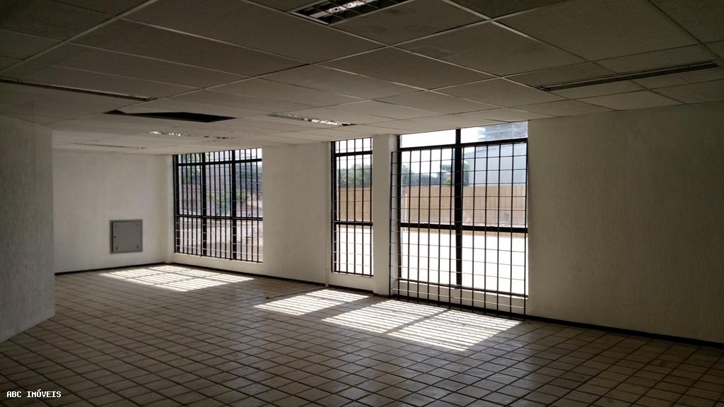 Depósito-Galpão-Armazém para alugar com 1 quarto, 4215m² - Foto 14