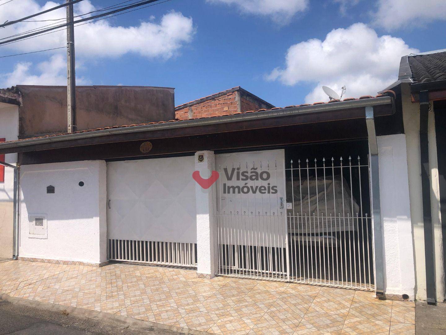 Casa à venda com 2 quartos, 96m² - Foto 1