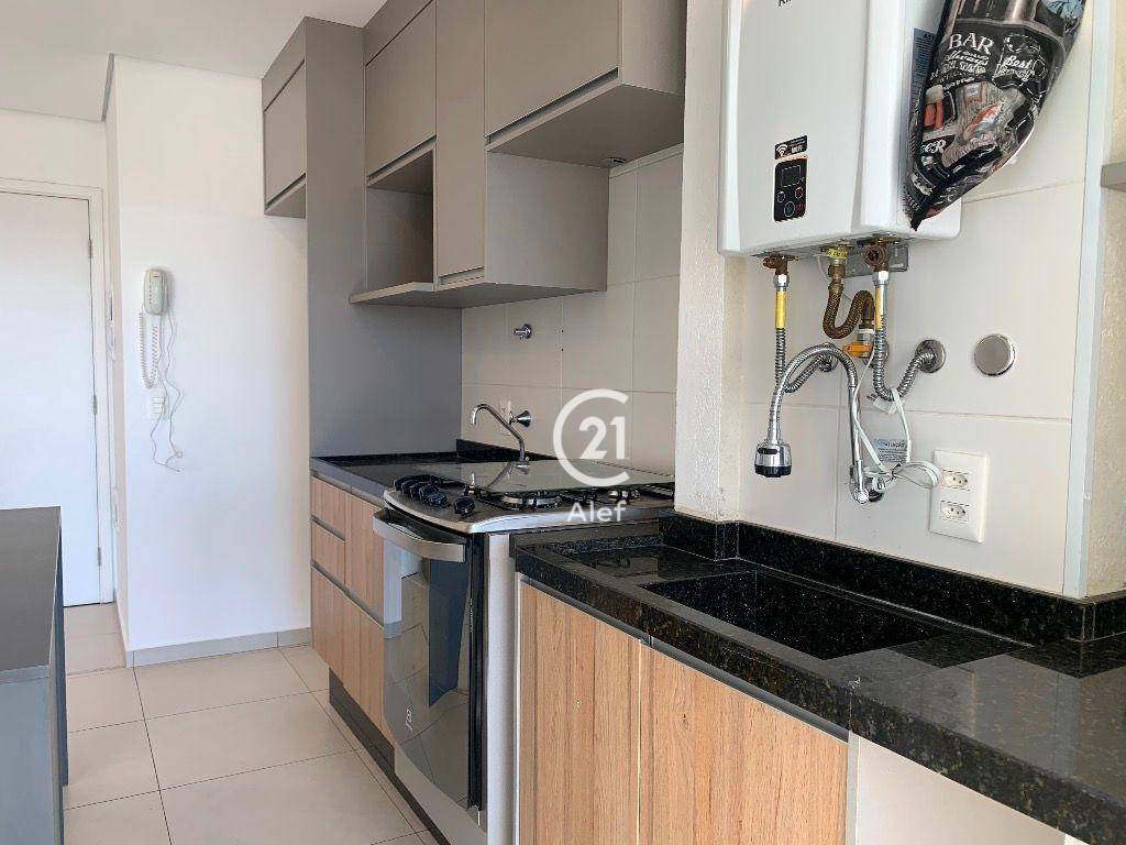 Apartamento à venda com 2 quartos, 70m² - Foto 27