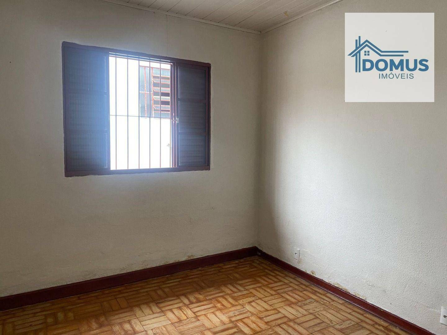 Casa para alugar com 4 quartos, 180m² - Foto 40