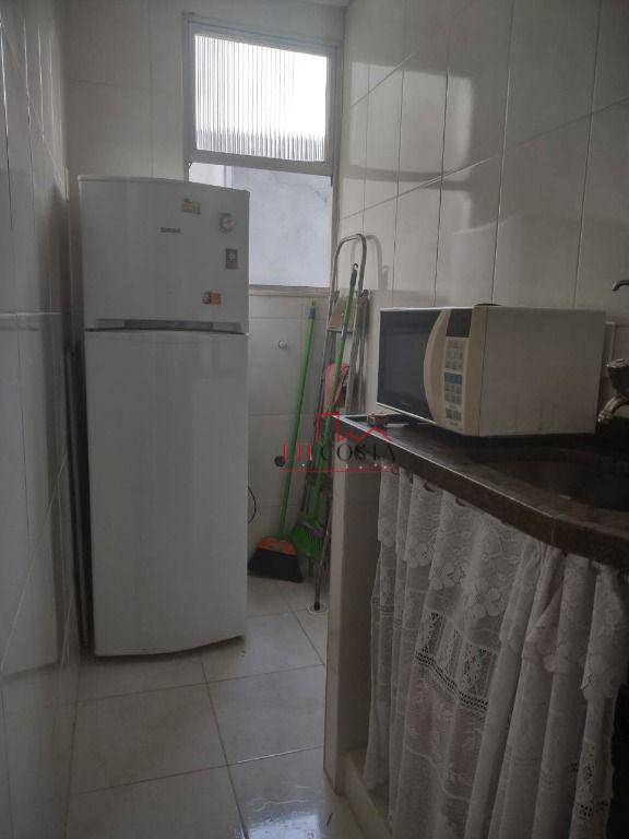 Apartamento à venda com 1 quarto, 32m² - Foto 12