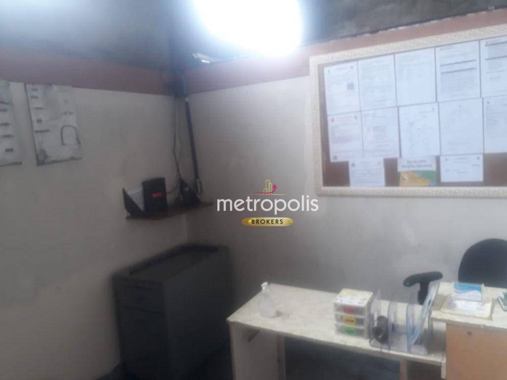 Sobrado à venda com 2 quartos, 194m² - Foto 14