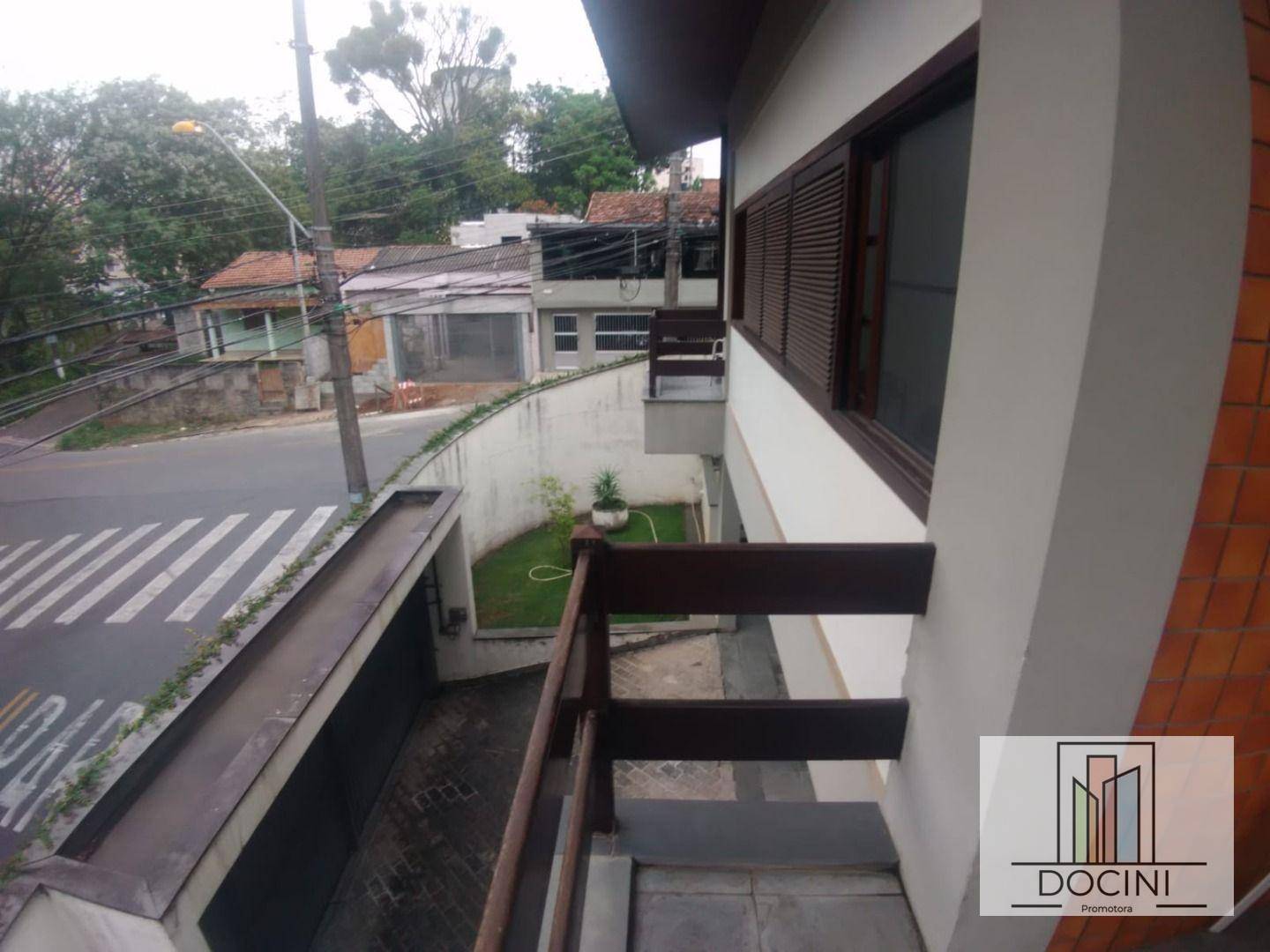 Casa para alugar com 3 quartos, 360M2 - Foto 31