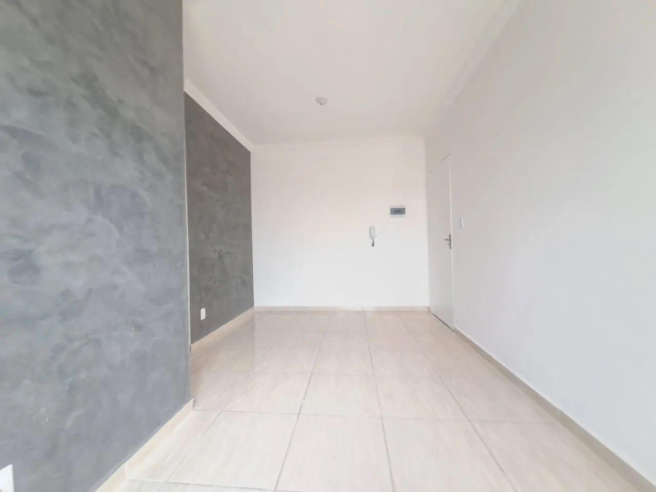 Apartamento à venda com 2 quartos, 47m² - Foto 4