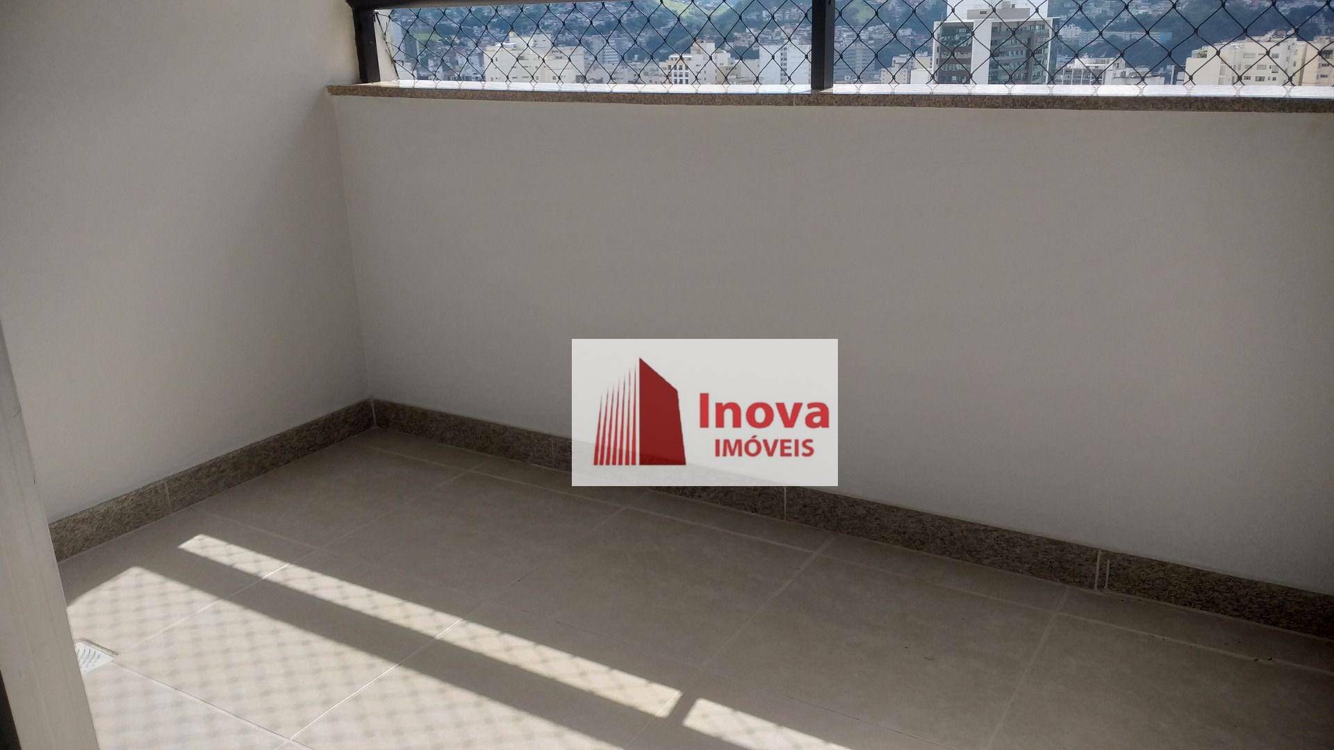 Apartamento à venda com 2 quartos, 70m² - Foto 13