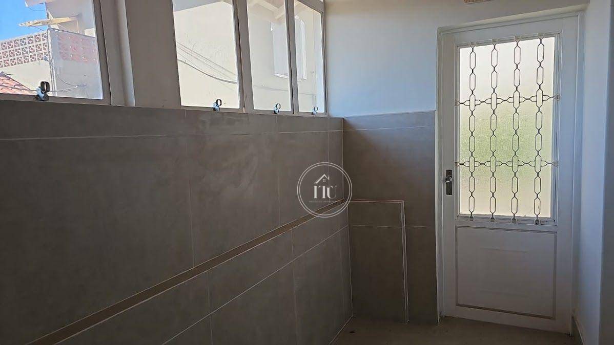 Casa para alugar com 3 quartos, 447m² - Foto 36