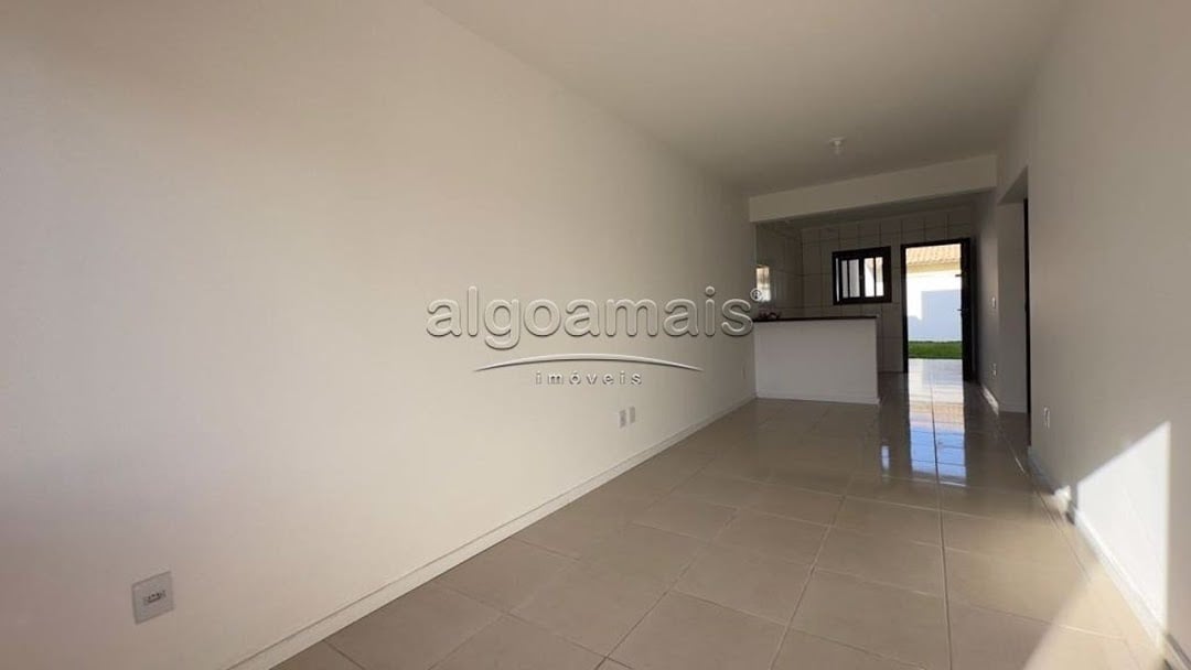 Casa à venda com 2 quartos, 71m² - Foto 9