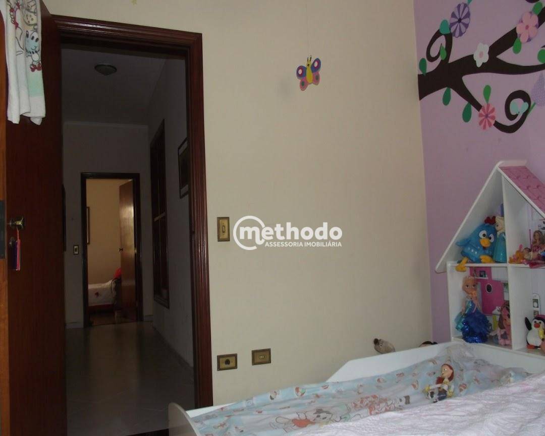 Casa à venda com 5 quartos, 289m² - Foto 21