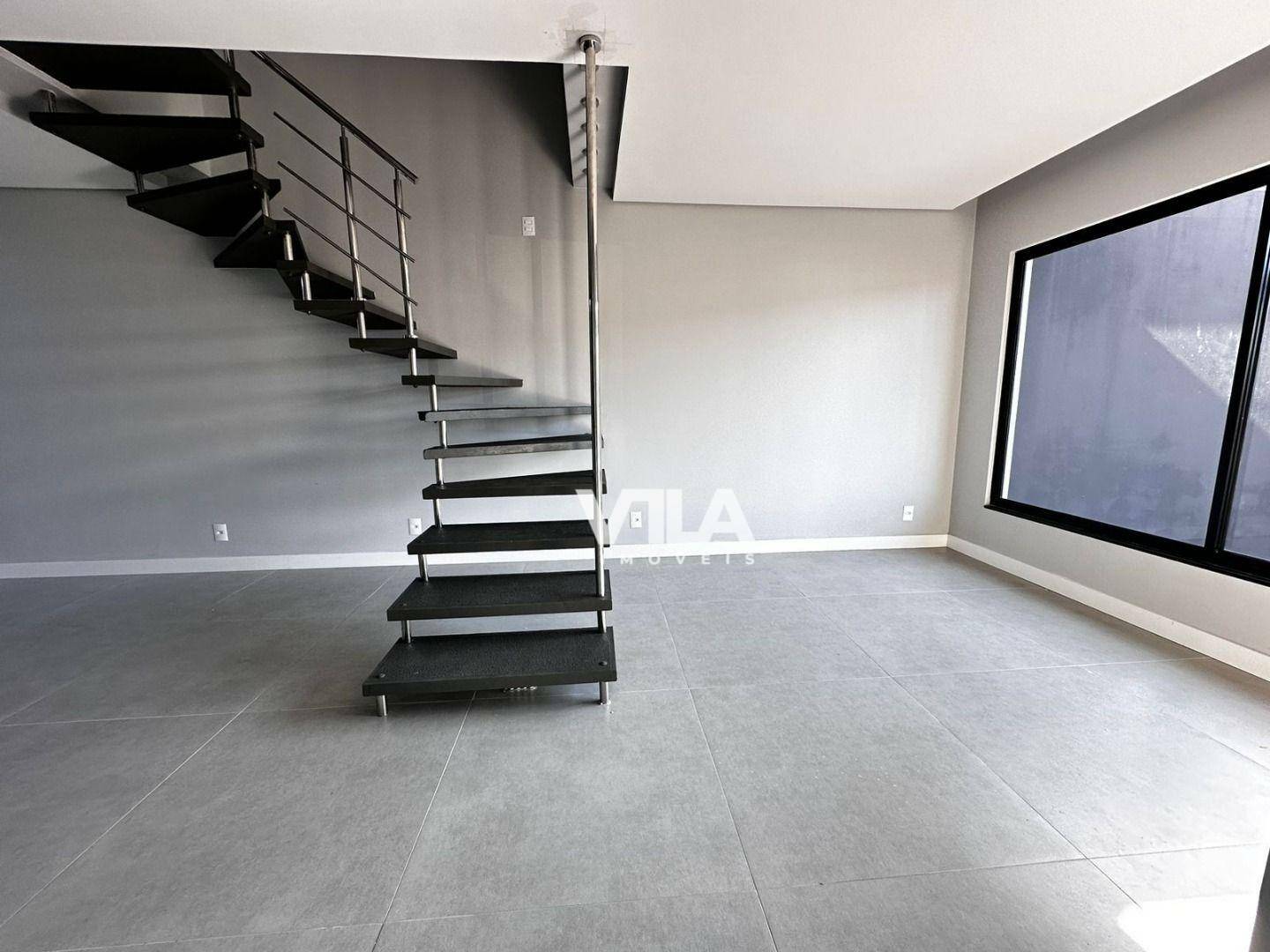 Casa à venda com 3 quartos, 92m² - Foto 5