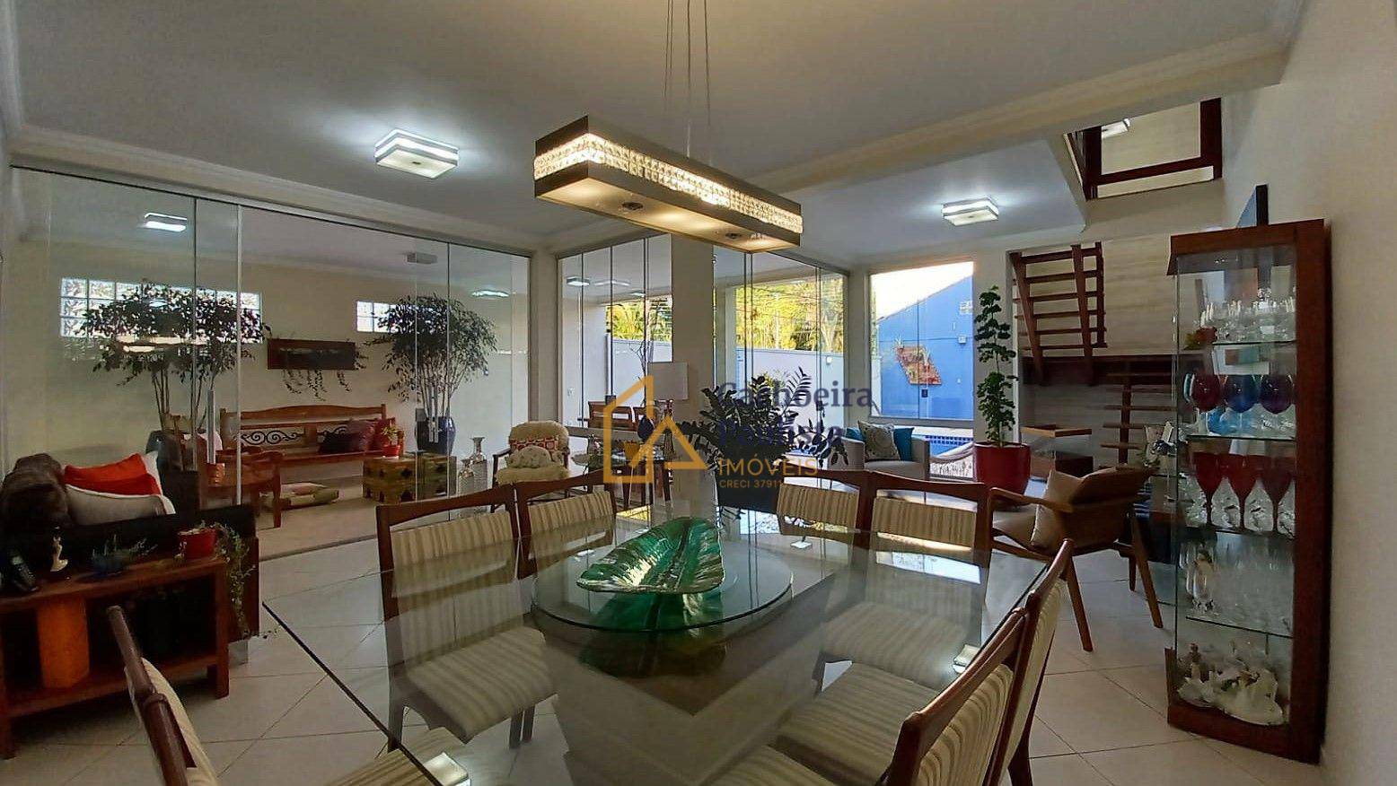 Casa, 3 quartos, 239 m² - Foto 5