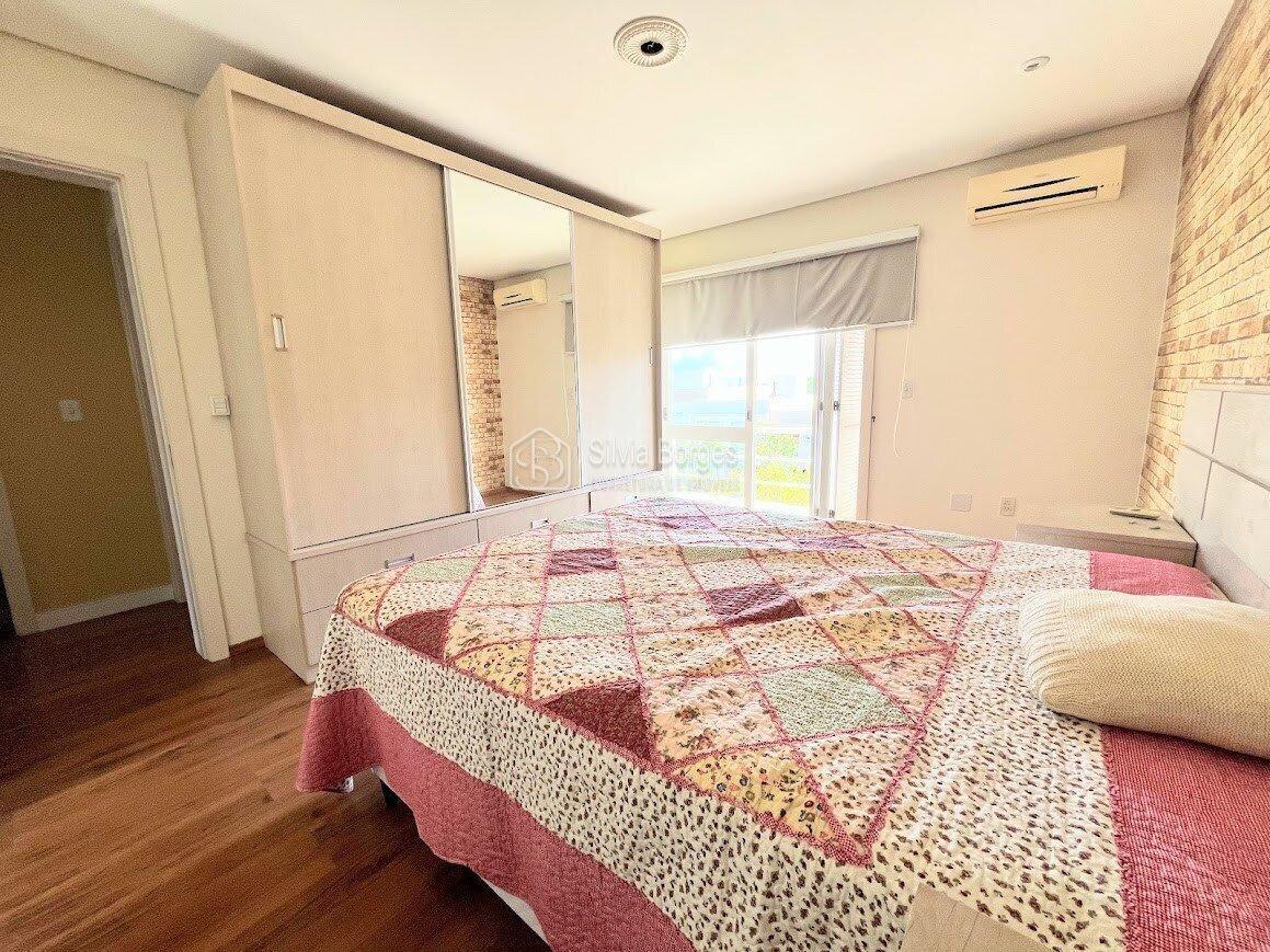 Sobrado à venda com 3 quartos, 300m² - Foto 23