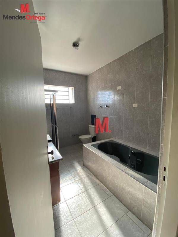 Casa à venda e aluguel com 7 quartos, 340m² - Foto 20