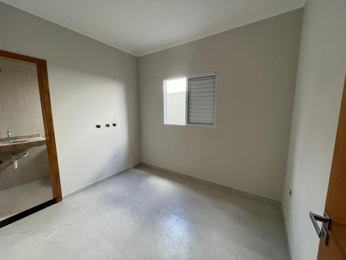 Casa à venda com 3 quartos, 175m² - Foto 14