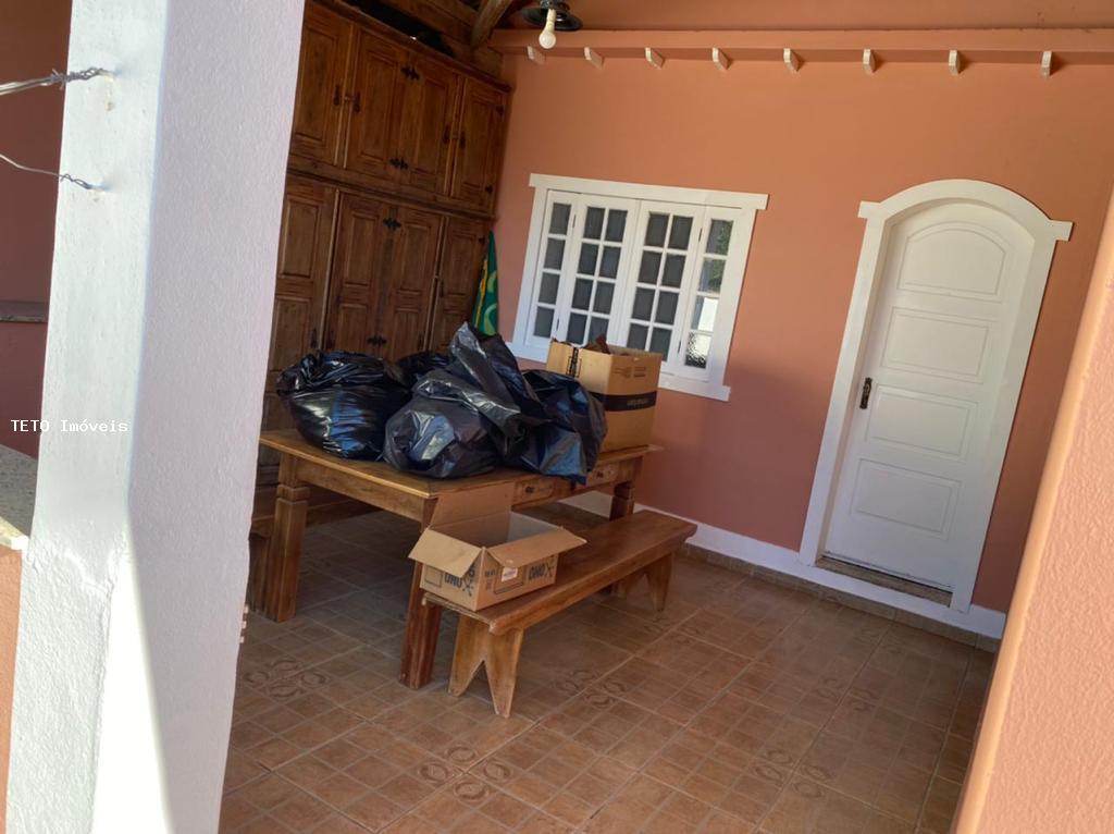 Casa à venda com 3 quartos, 300m² - Foto 7