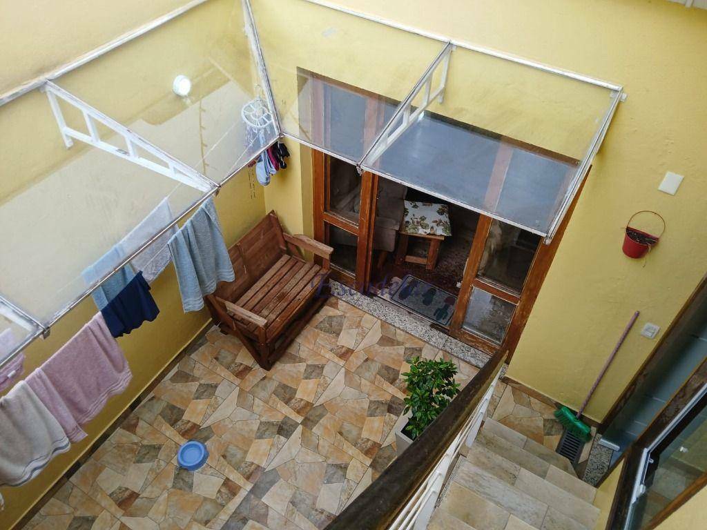 Casa à venda com 2 quartos, 90m² - Foto 22