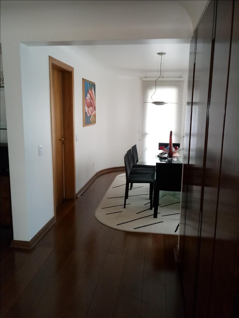 Apartamento à venda e aluguel com 4 quartos, 243m² - Foto 6