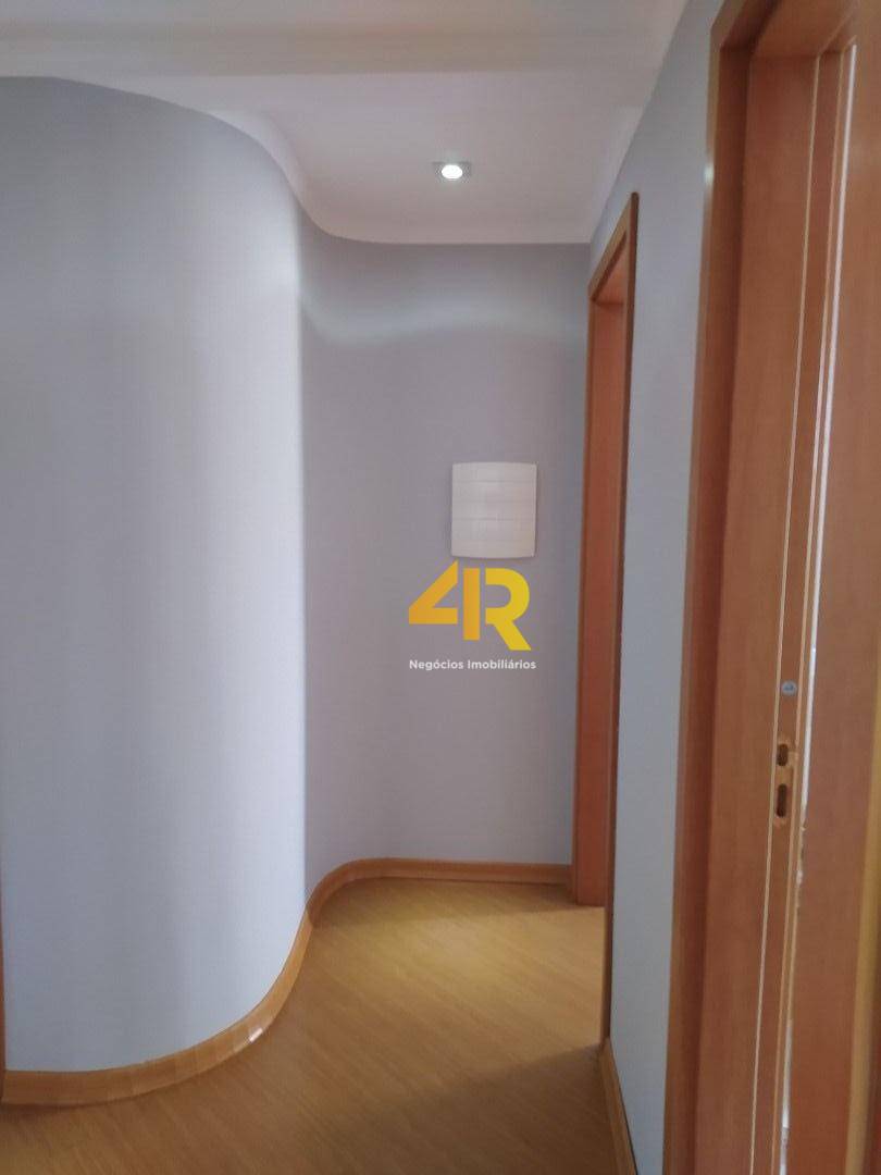 Apartamento à venda com 3 quartos, 184m² - Foto 14