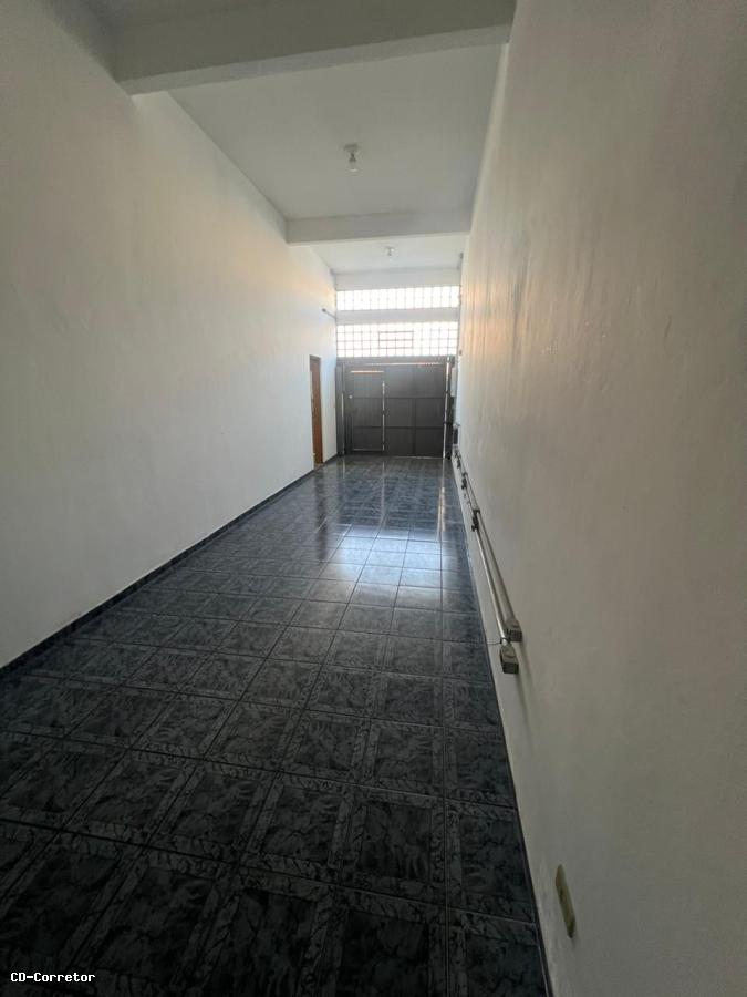 Casa à venda com 3 quartos, 200m² - Foto 15