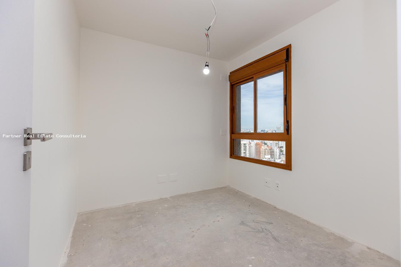 Apartamento à venda com 3 quartos, 147m² - Foto 6