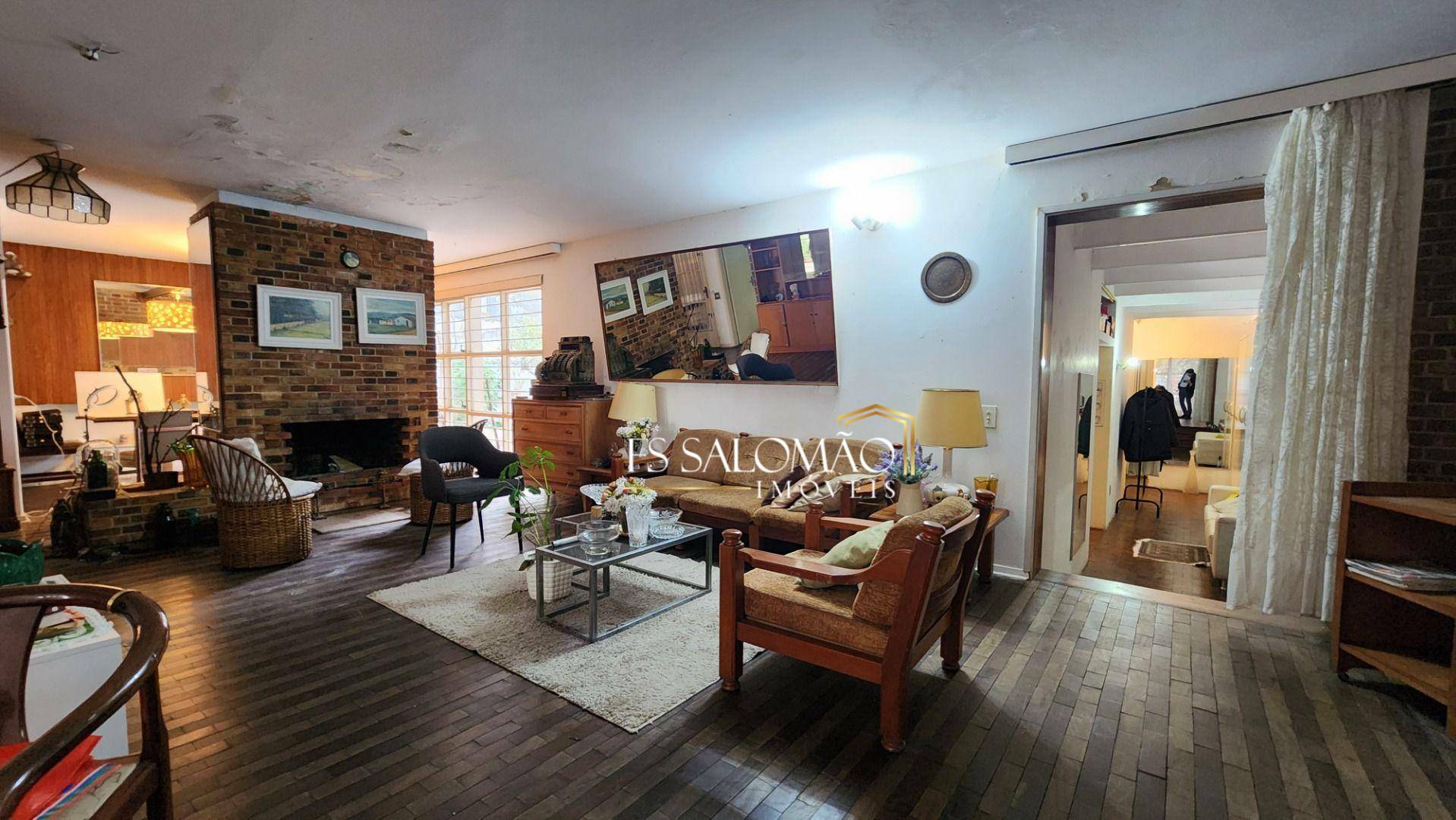 Casa, 3 quartos, 258 m² - Foto 35