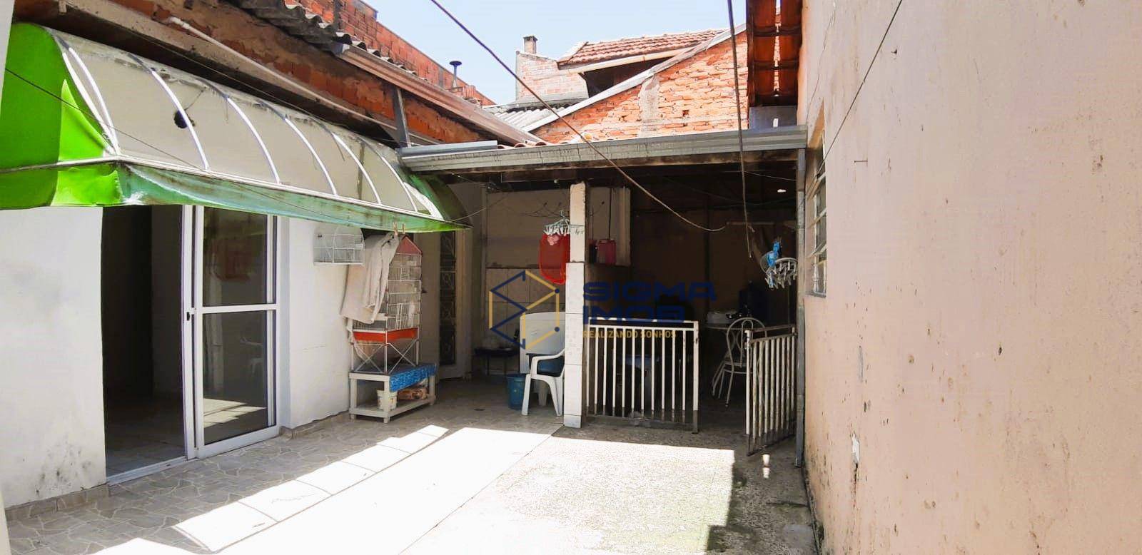 Casa à venda com 4 quartos, 95m² - Foto 18