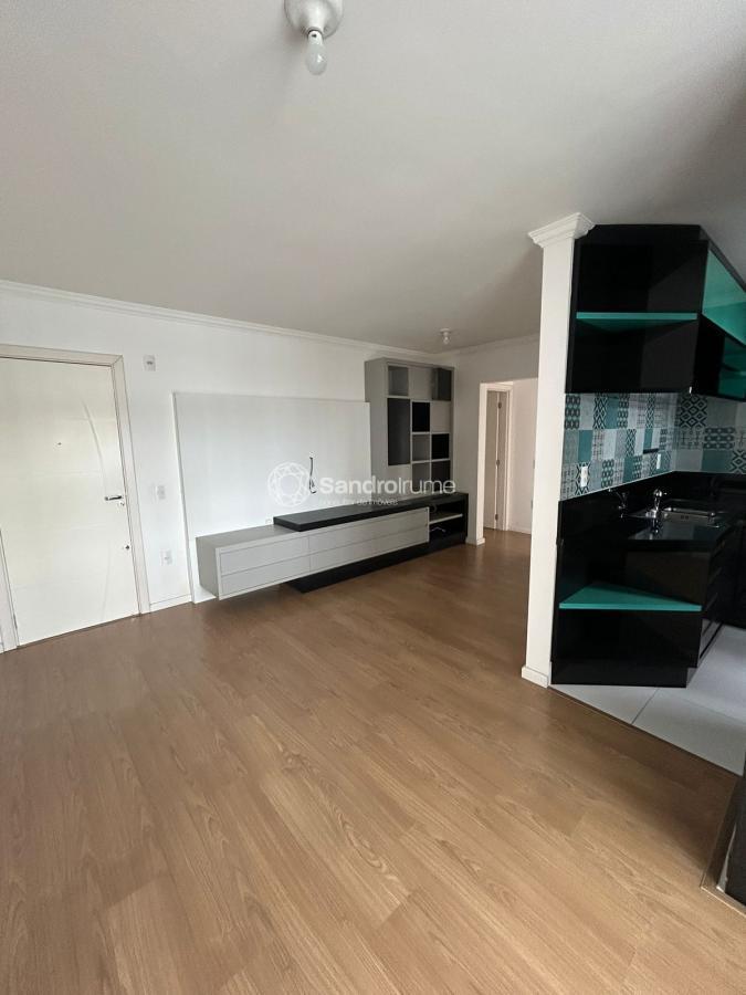 Apartamento à venda com 2 quartos, 66m² - Foto 5