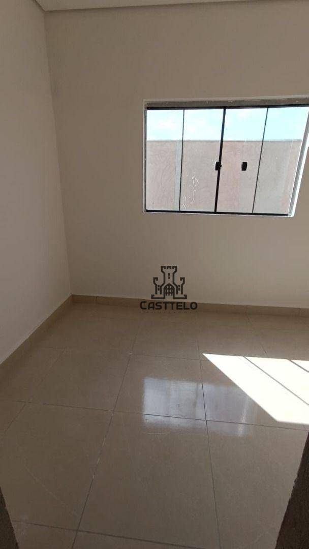 Casa à venda com 3 quartos, 71m² - Foto 7