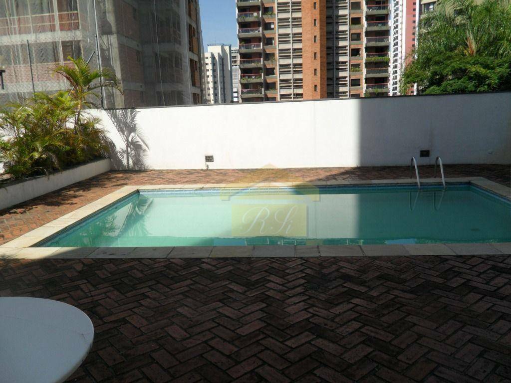 Apartamento à venda com 3 quartos, 100m² - Foto 17