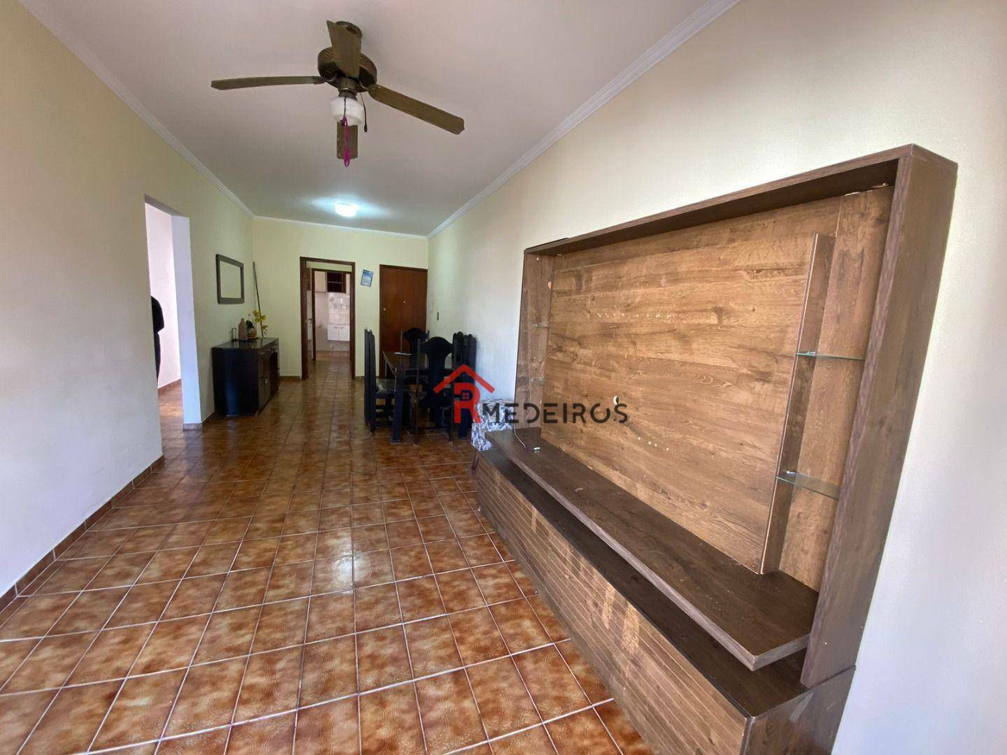 Apartamento à venda com 3 quartos, 139m² - Foto 3