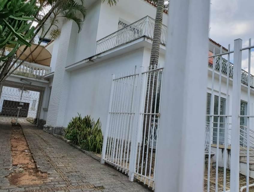 Prédio Inteiro para alugar com 5 quartos, 556m² - Foto 15