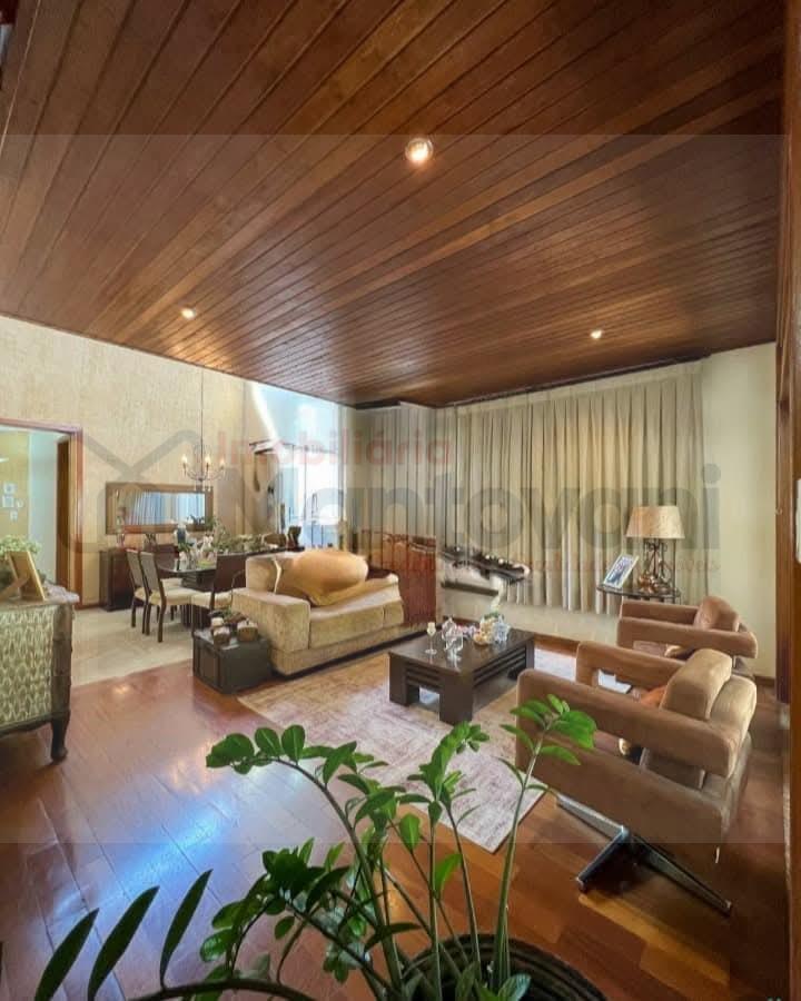 Casa à venda com 3 quartos, 540m² - Foto 11