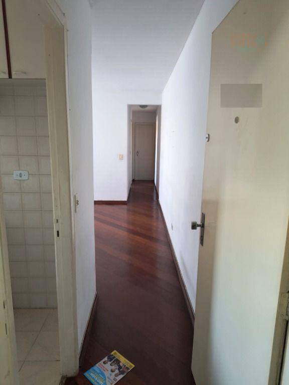 Apartamento para alugar com 2 quartos, 56m² - Foto 7