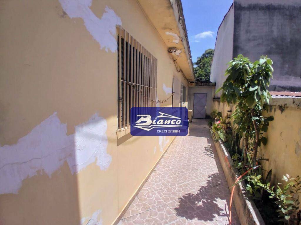 Casa à venda com 4 quartos, 280m² - Foto 29