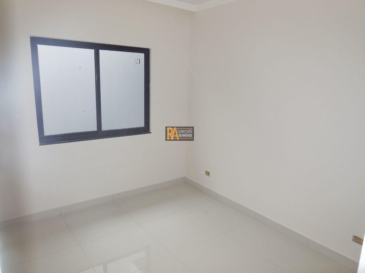 Casa à venda com 3 quartos, 92m² - Foto 11