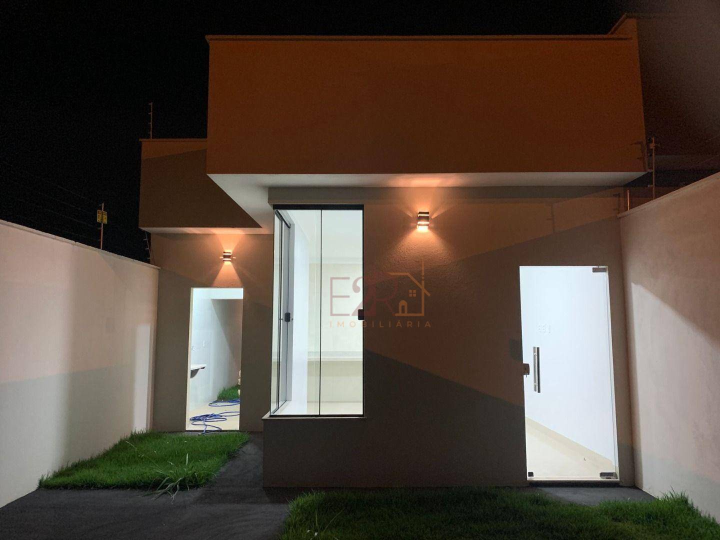 Casa à venda com 3 quartos, 81m² - Foto 4