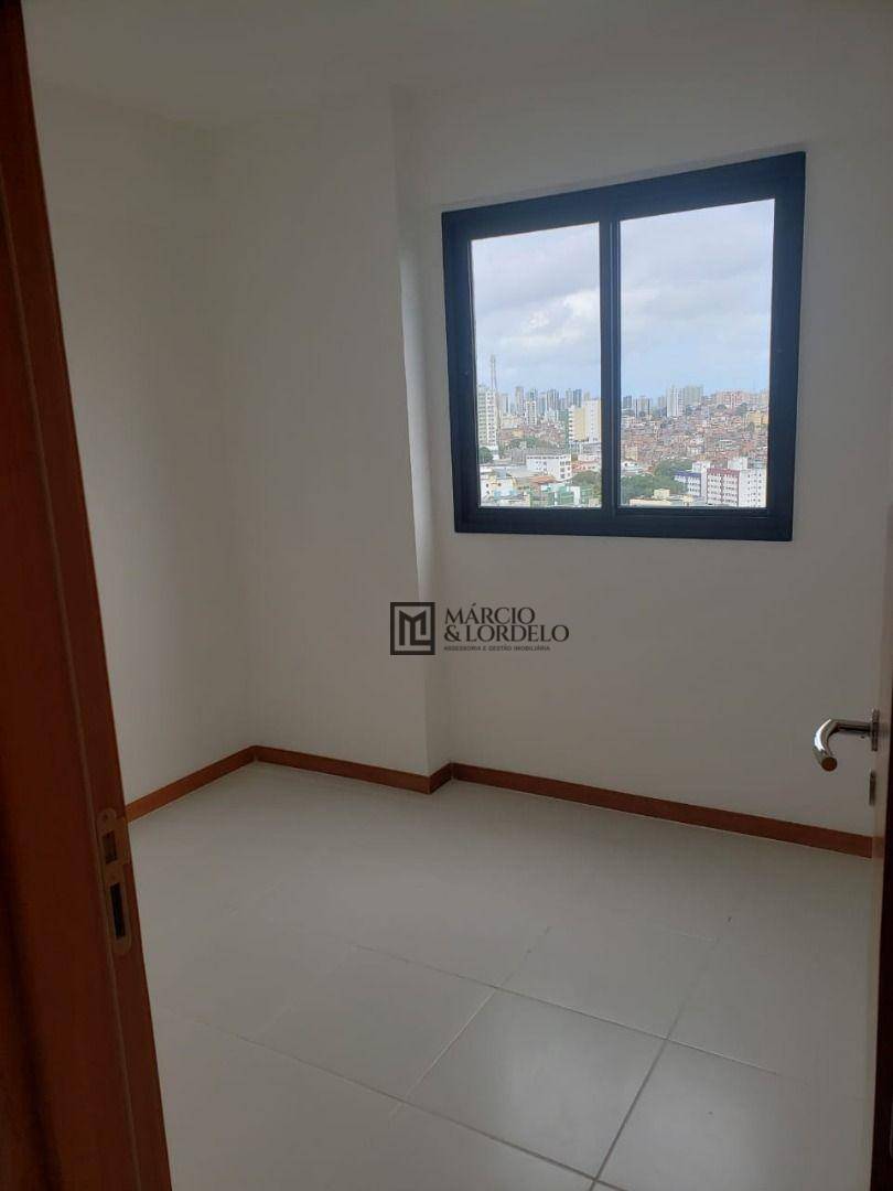 Apartamento à venda com 3 quartos, 97m² - Foto 9