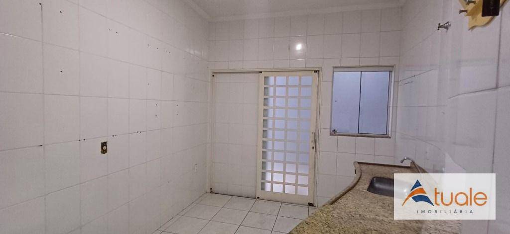 Casa à venda com 2 quartos, 79m² - Foto 7