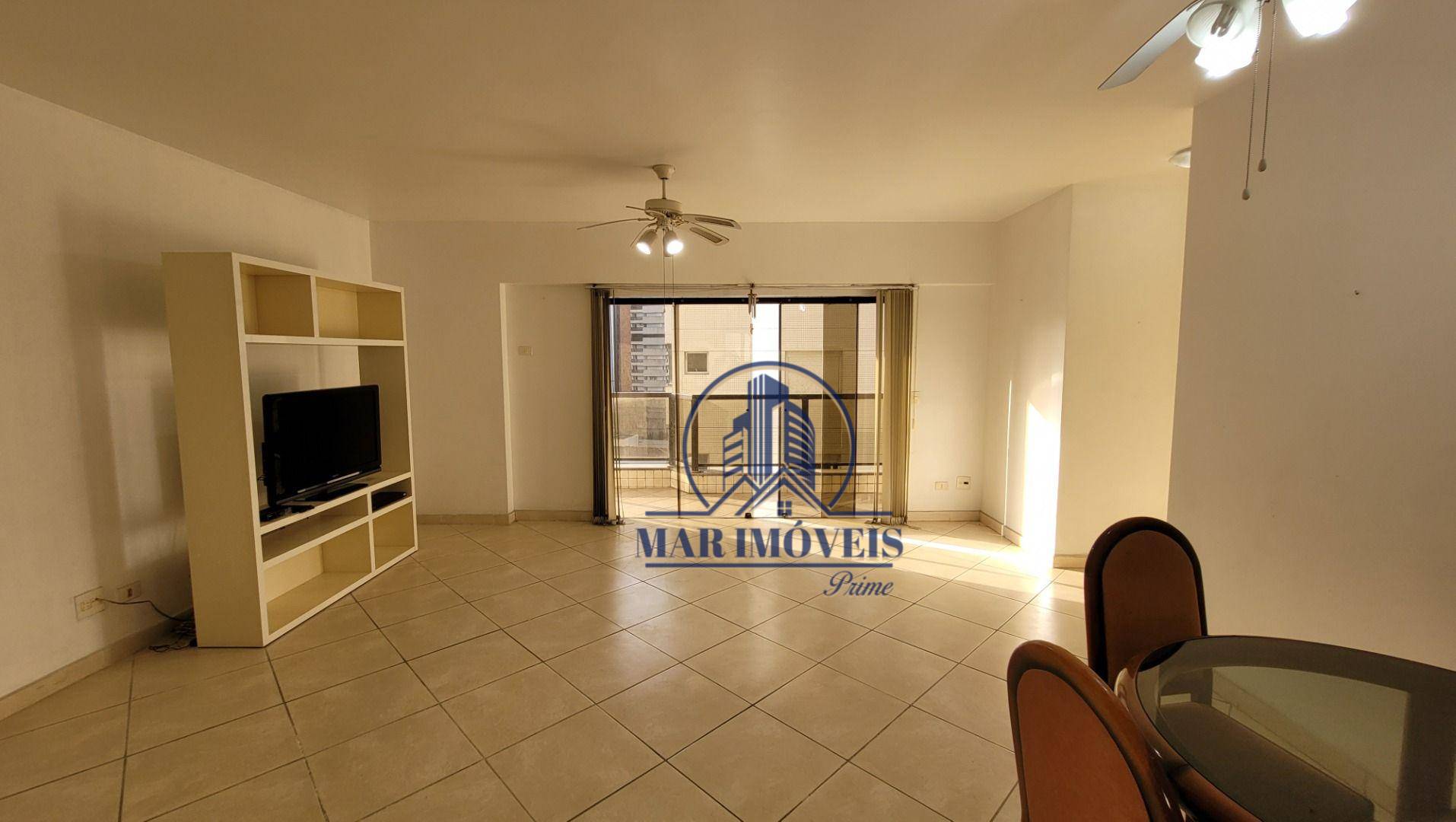 Apartamento à venda com 3 quartos, 140m² - Foto 3