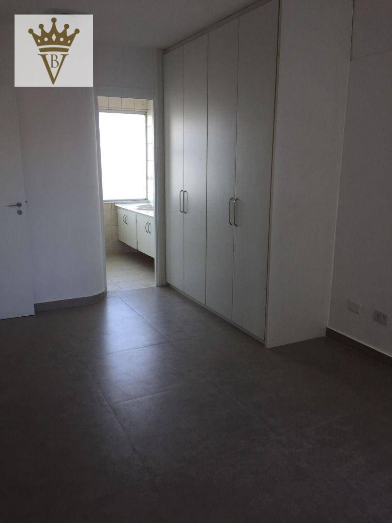 Apartamento à venda com 3 quartos, 130m² - Foto 14