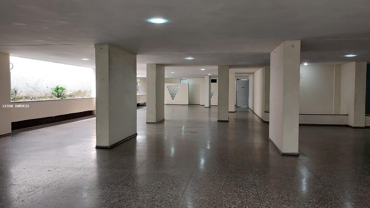 Apartamento à venda com 4 quartos, 200m² - Foto 31