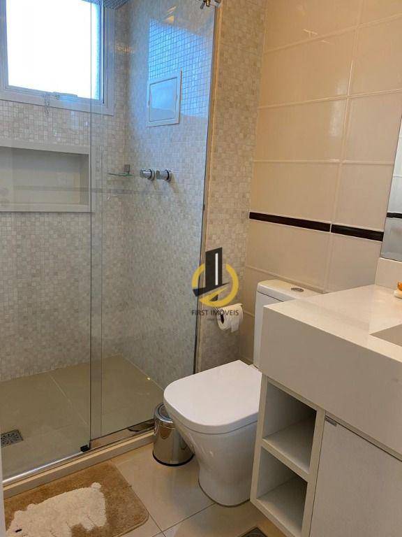 Apartamento à venda com 4 quartos, 240m² - Foto 30