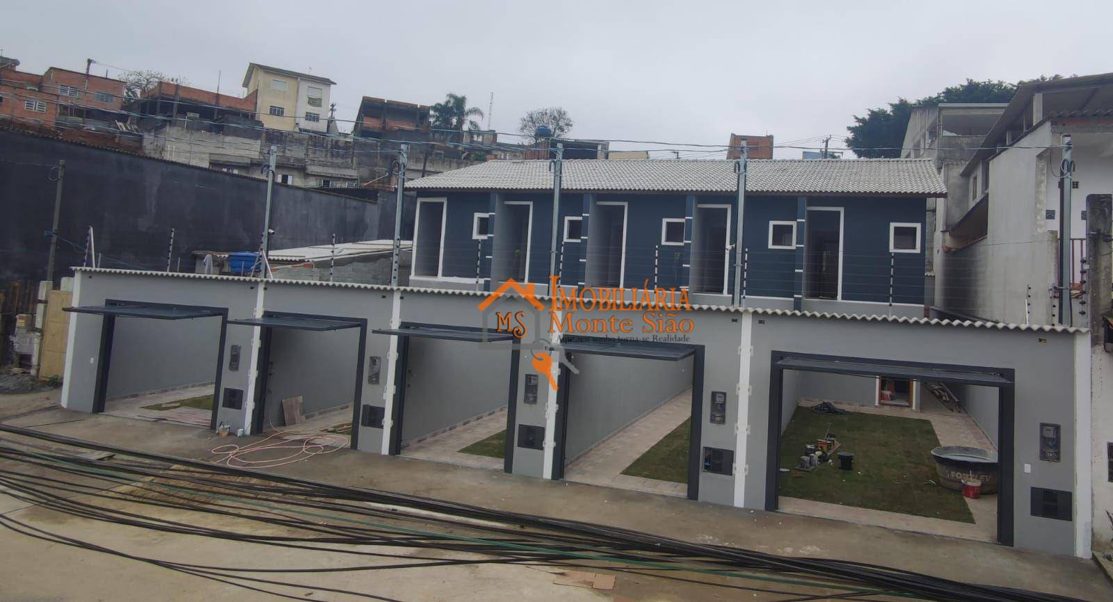 Sobrado à venda com 2 quartos, 74m² - Foto 2