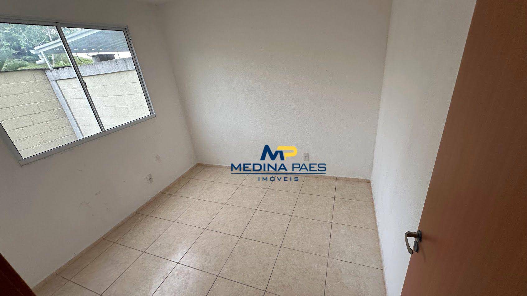 Apartamento à venda com 2 quartos, 72m² - Foto 4