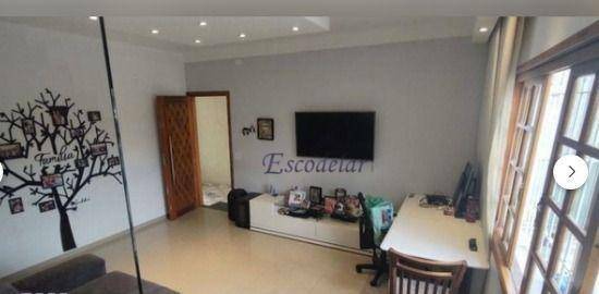 Sobrado à venda com 3 quartos, 250m² - Foto 2