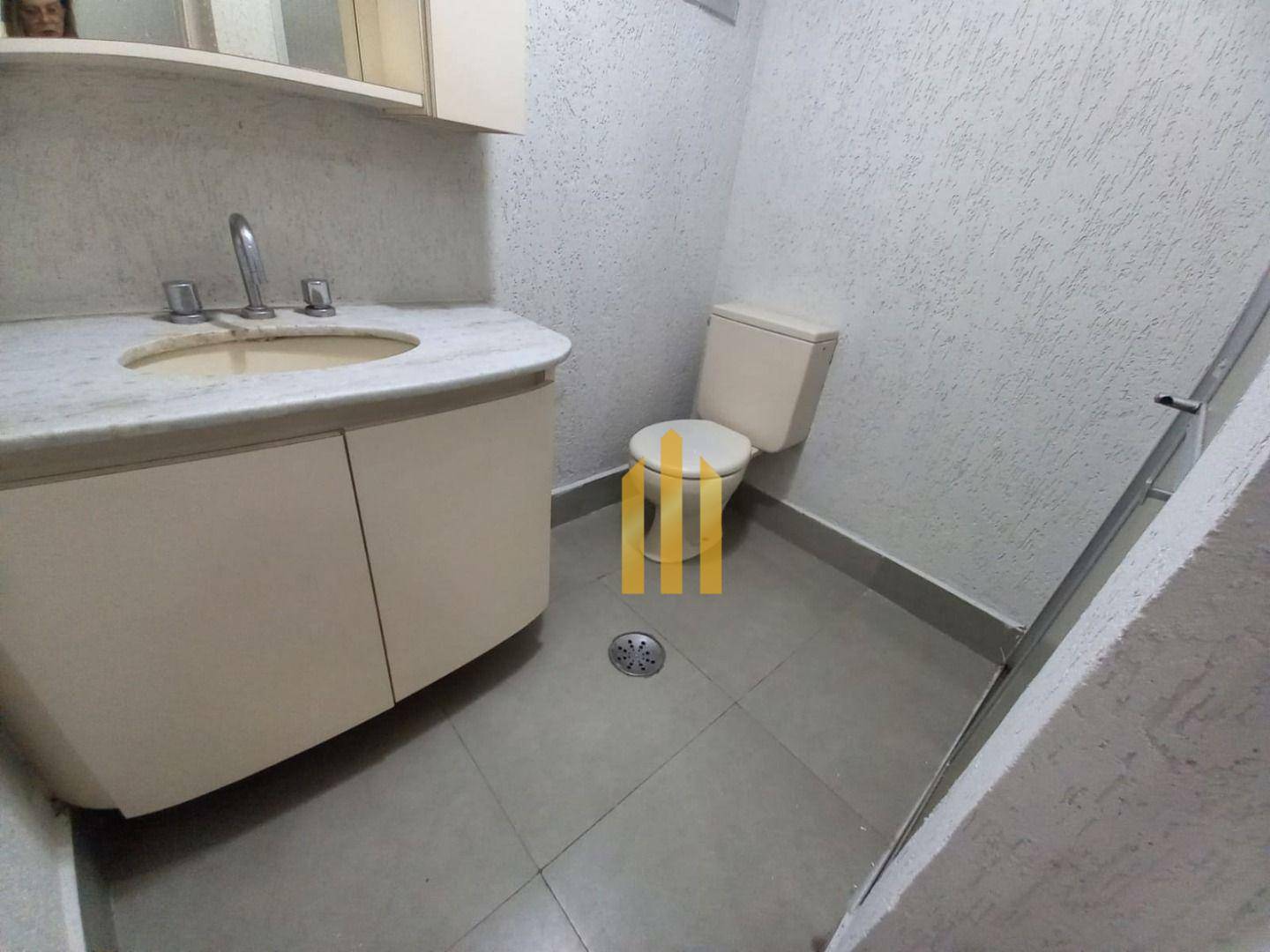 Apartamento para alugar com 3 quartos, 90m² - Foto 21