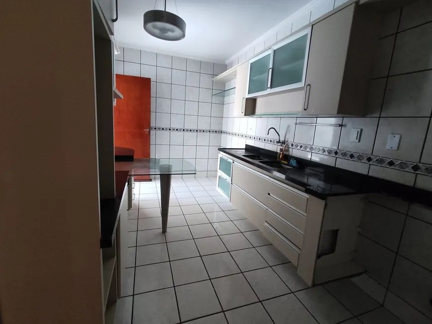 Casa à venda com 4 quartos, 184m² - Foto 13