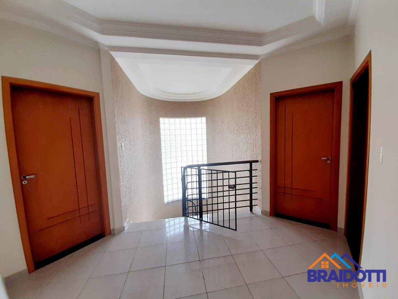 Casa à venda com 3 quartos, 270m² - Foto 14