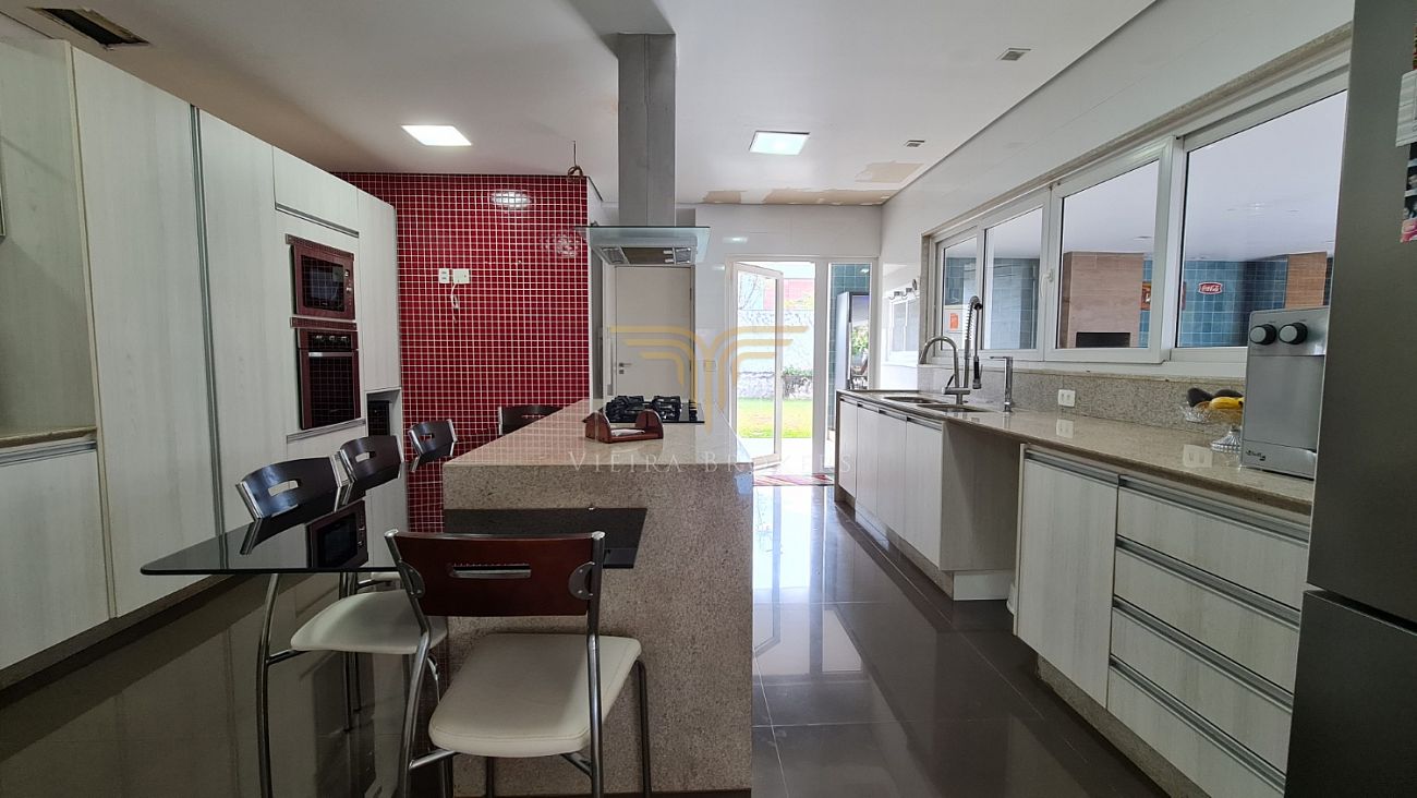 Casa de Condomínio à venda com 5 quartos, 580m² - Foto 10