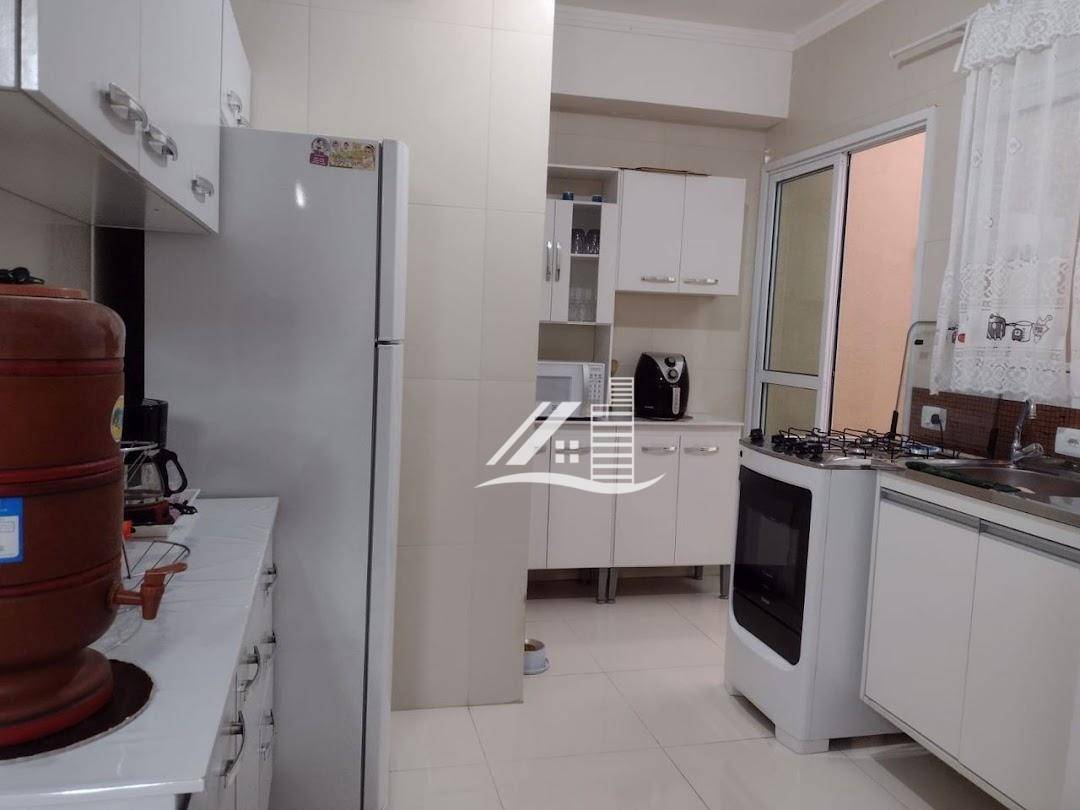 Apartamento à venda com 2 quartos, 62m² - Foto 10