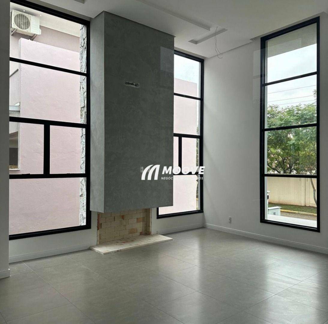 Casa de Condomínio à venda com 3 quartos, 219m² - Foto 5